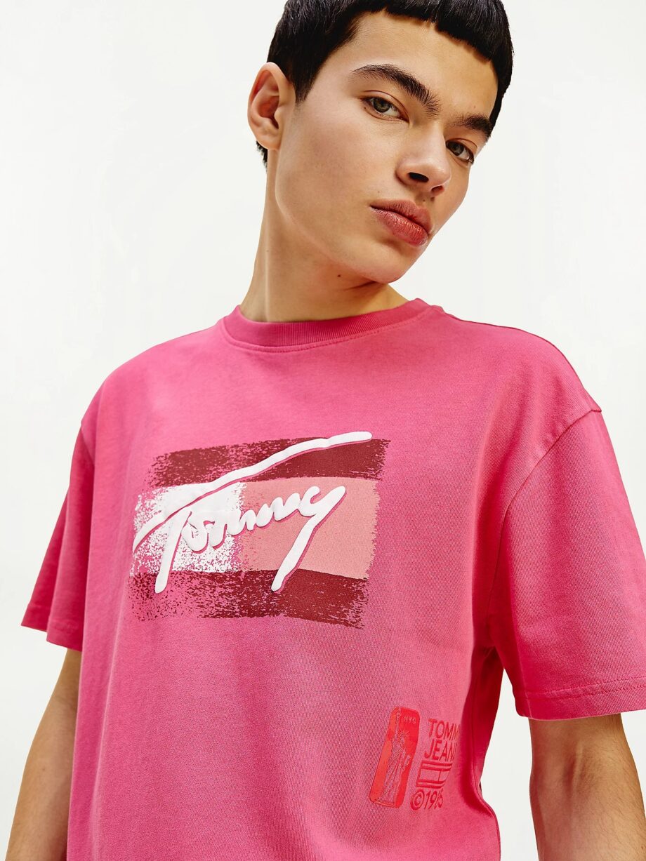 Tommy Jeans T-Shirt aus Bio-Baumwolle mit Vintage-Effekt Pink