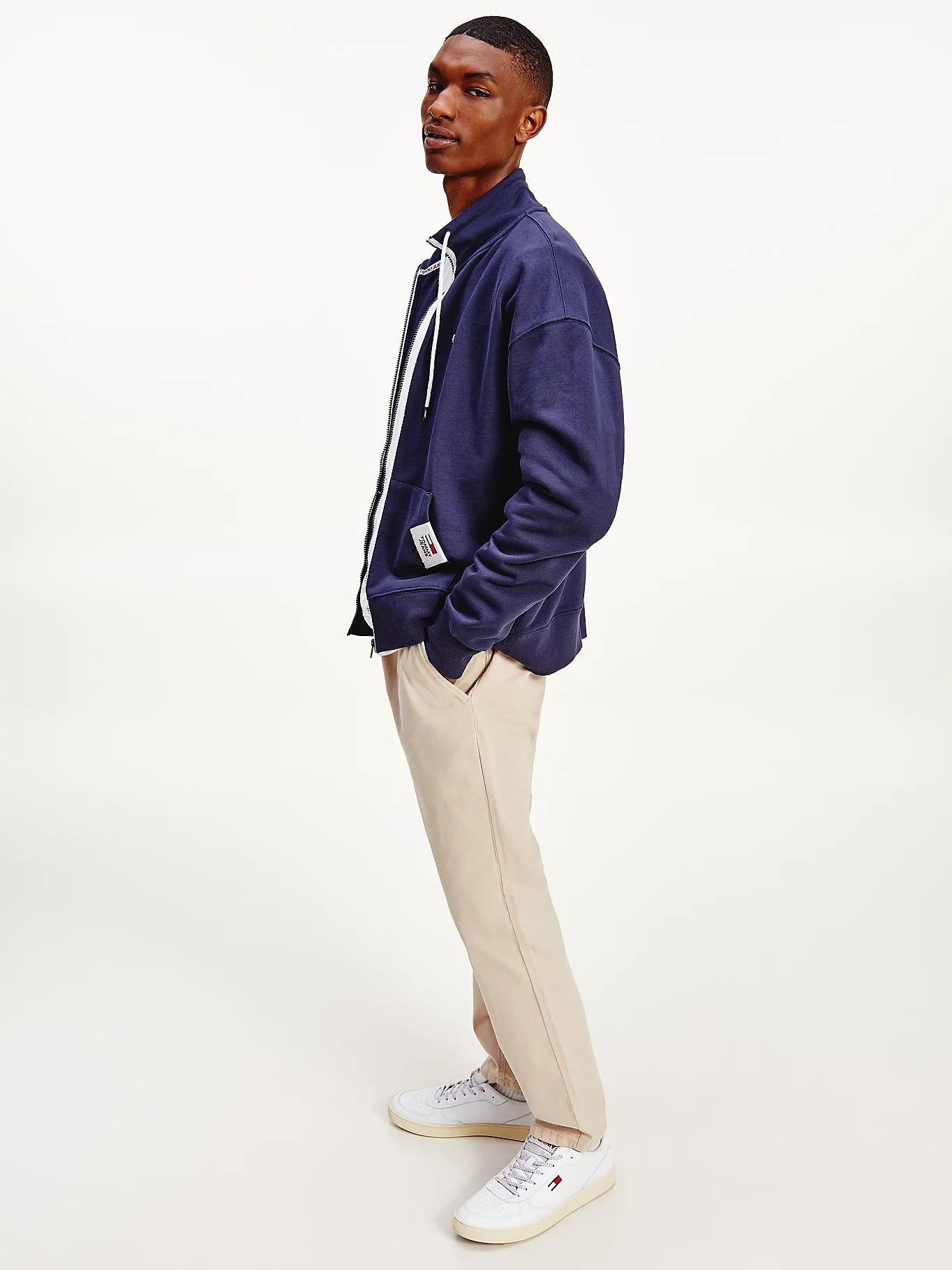 Tommy Jeans Trainingsjacke mit Kontrast-Reißverschluss, twilight navy