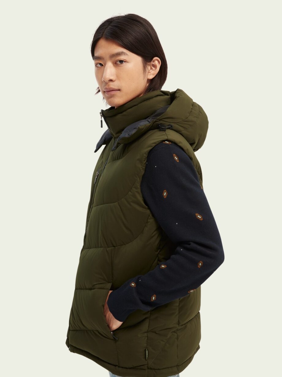 Scotch & Soda gesteppter Bodywarmer mit Kapuze, utility green