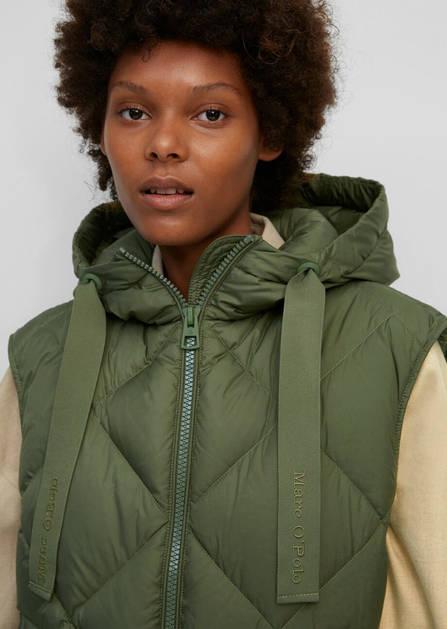 MARC O’POLO Puffer-Daunenweste mit langen, seitlichen Zippern, fresh moss