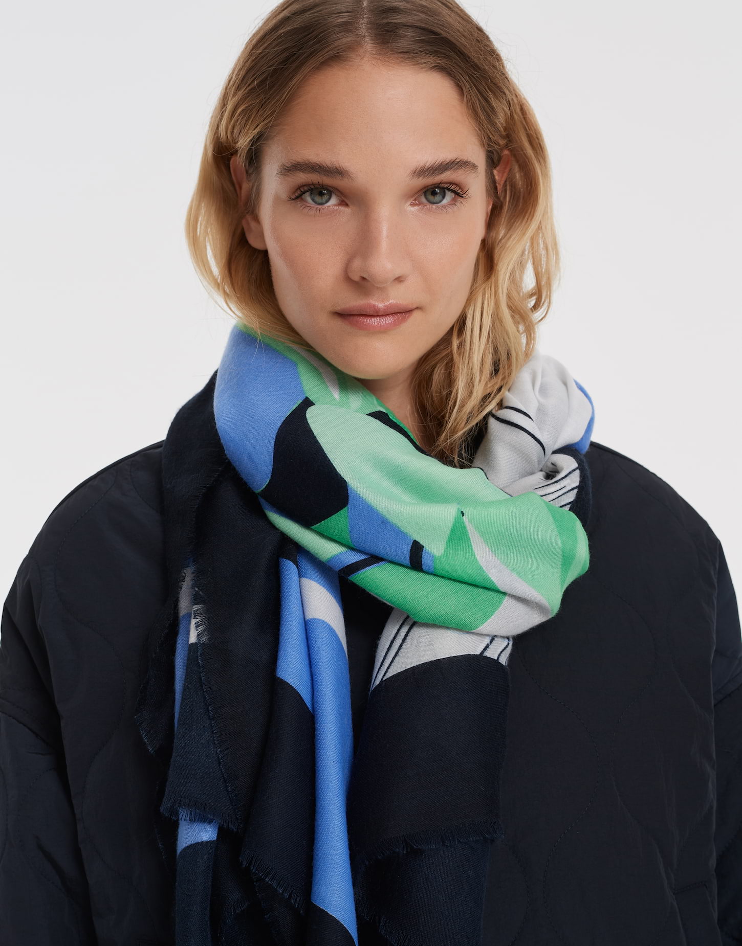 Opus Schal Asplash scarf, like water
