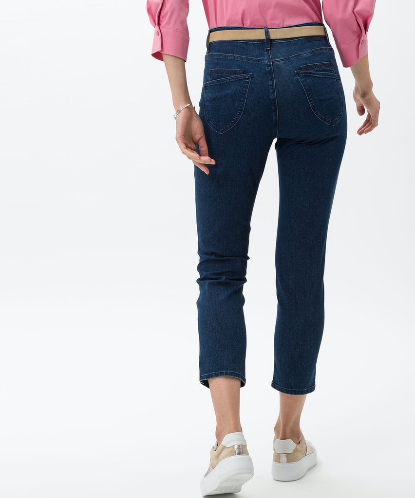 BRAX Ultralight: Moderne Five-Pocket-Jeans Style Mary S, clean dark blue