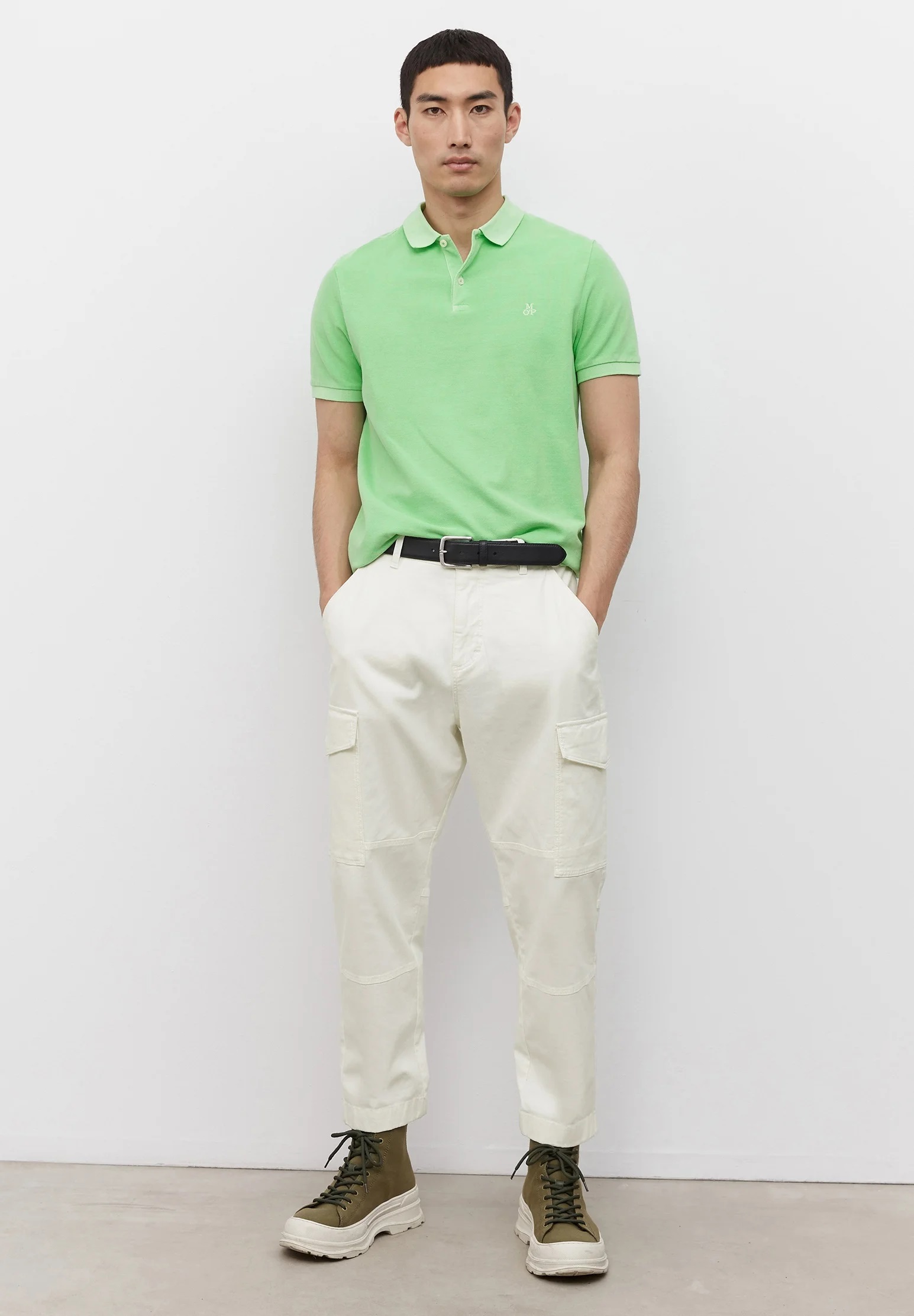 MARC O’POLO Kurzarm-Poloshirt Piqué shaped aus Organic Cotton-Stretch, luminous green