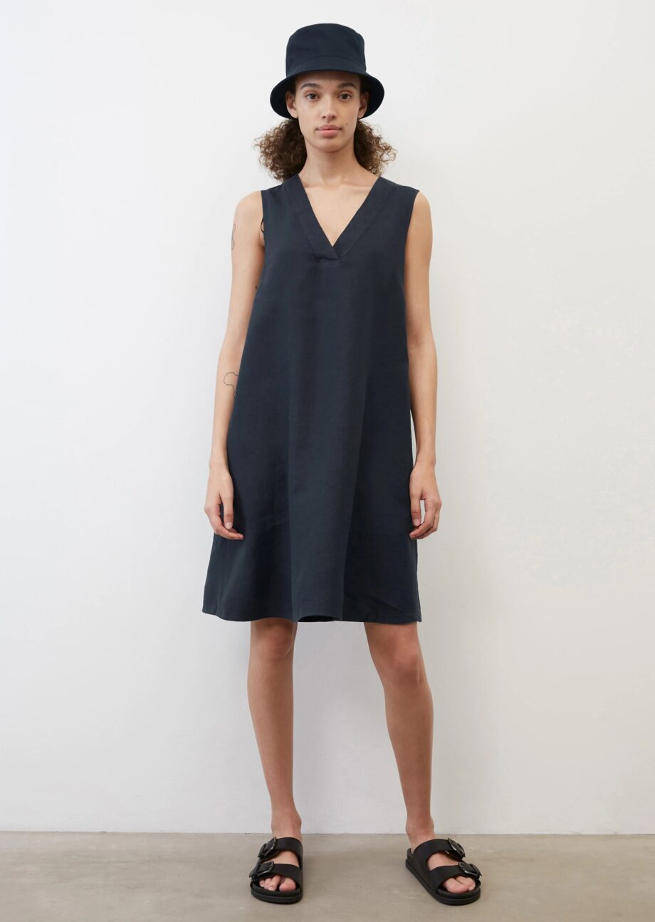 MARC O’POLO Ärmelloses Leinen-Kleid in beschwingter A-Linie,
deep sky
