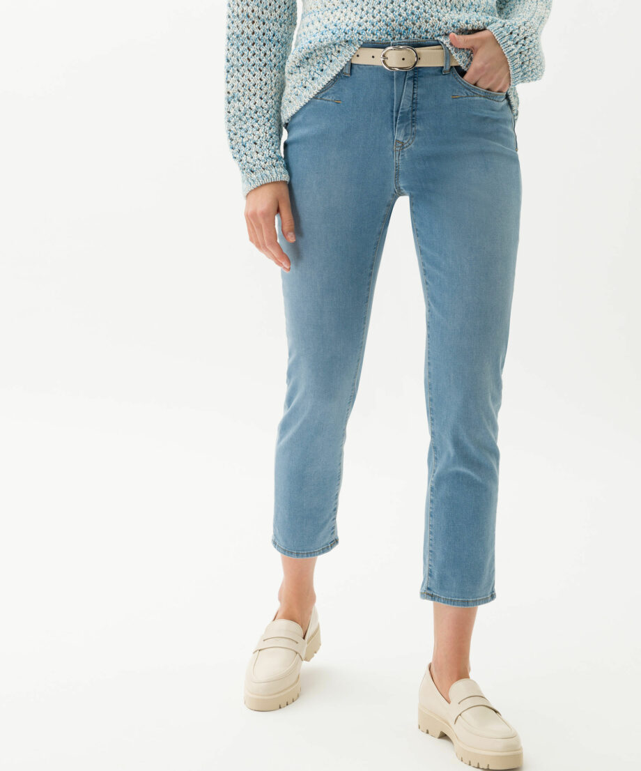 BRAX Ultralight: Moderne Five-Pocket-Jeans
Style Mary S