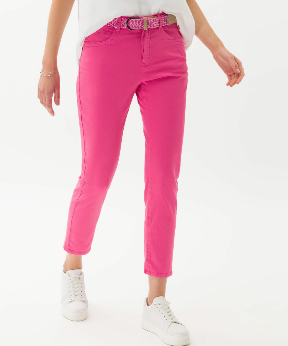 BRAX Ultralight: Moderne Five-Pocket-Jeans
Style Mary S