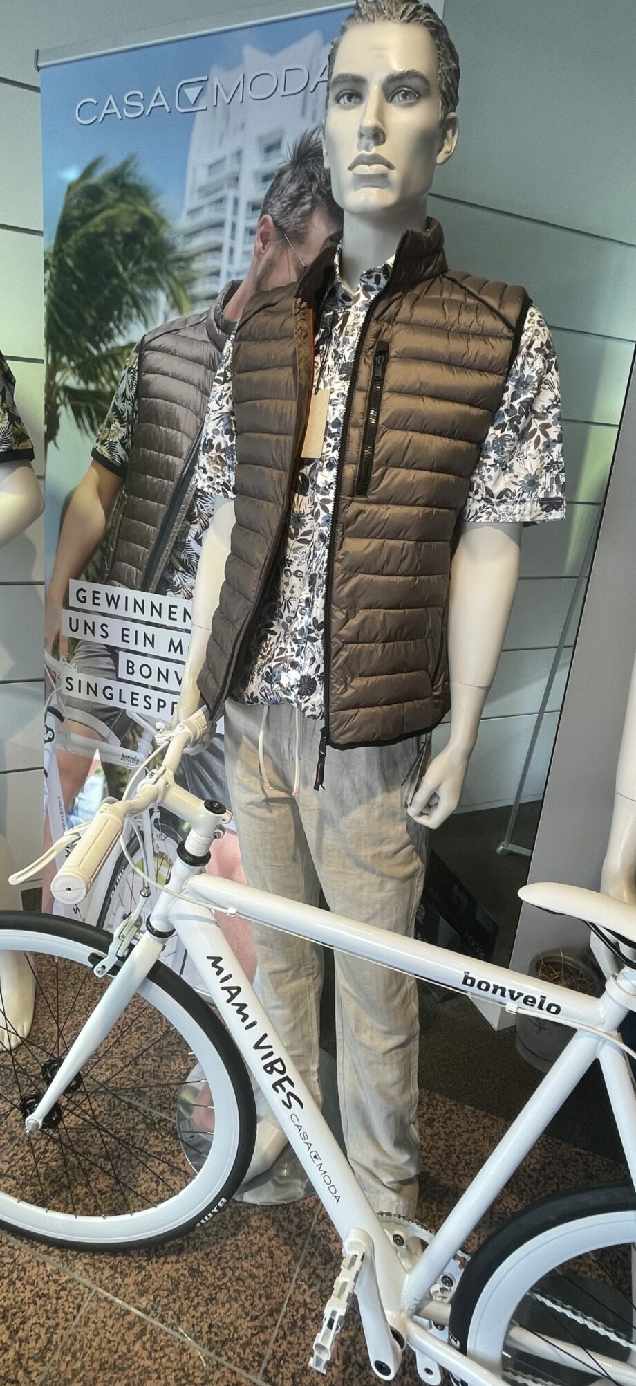 Männer Mode Frühlings-/ Sommeroutfit 4
