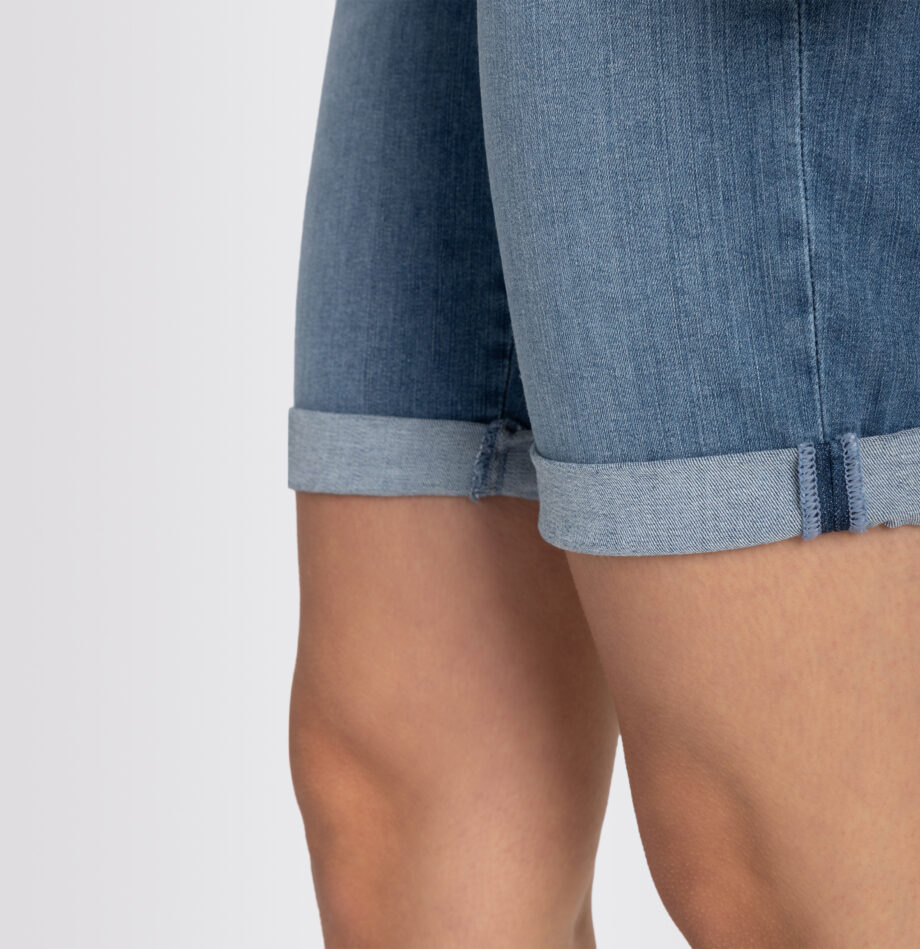 MAC JEANS - SHORTY summer clean, Soft light denim