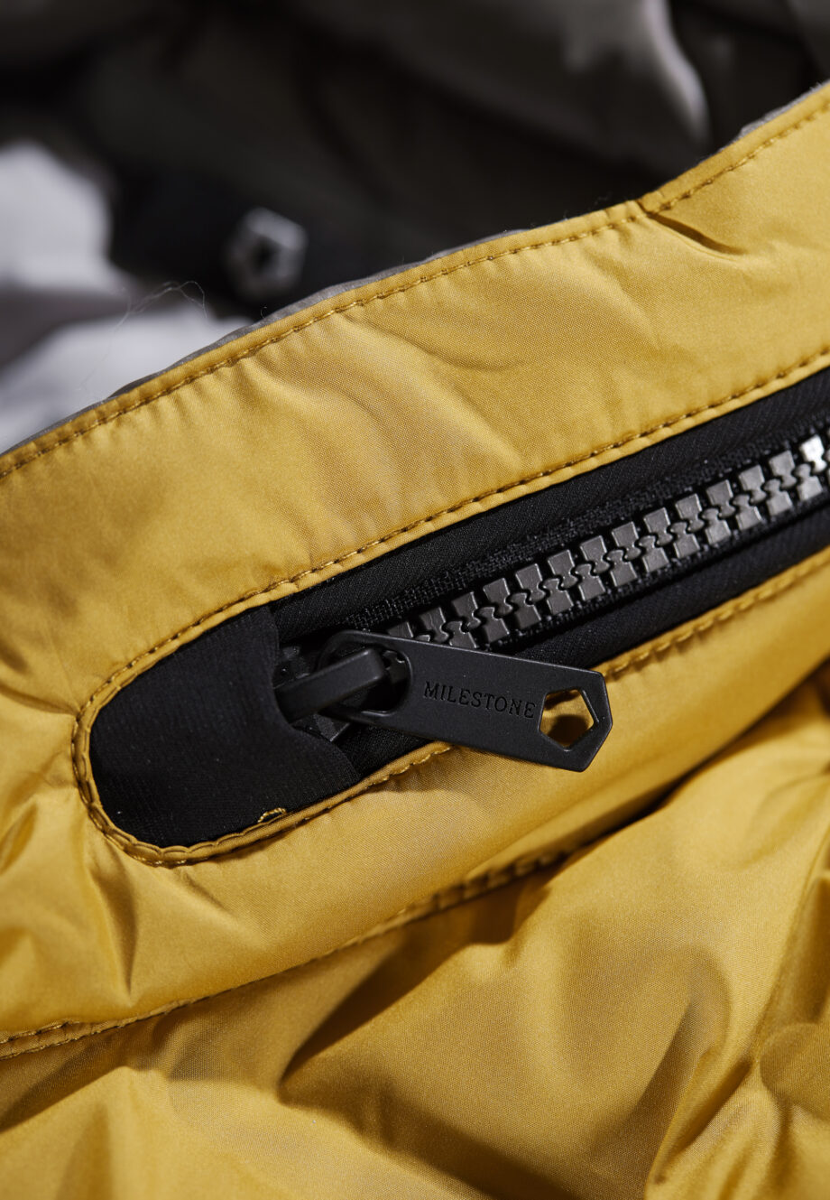 MILESTONE Daunenjacke MS-Salino, Mikrofaser