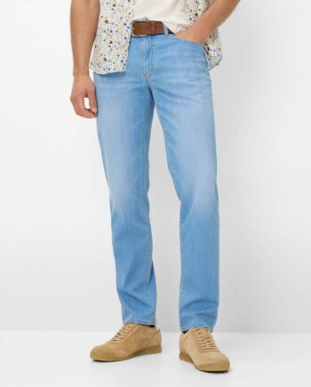 BRAX Ultralight: Five-Pocket-Jeans im Straight Fit Style Cadiz