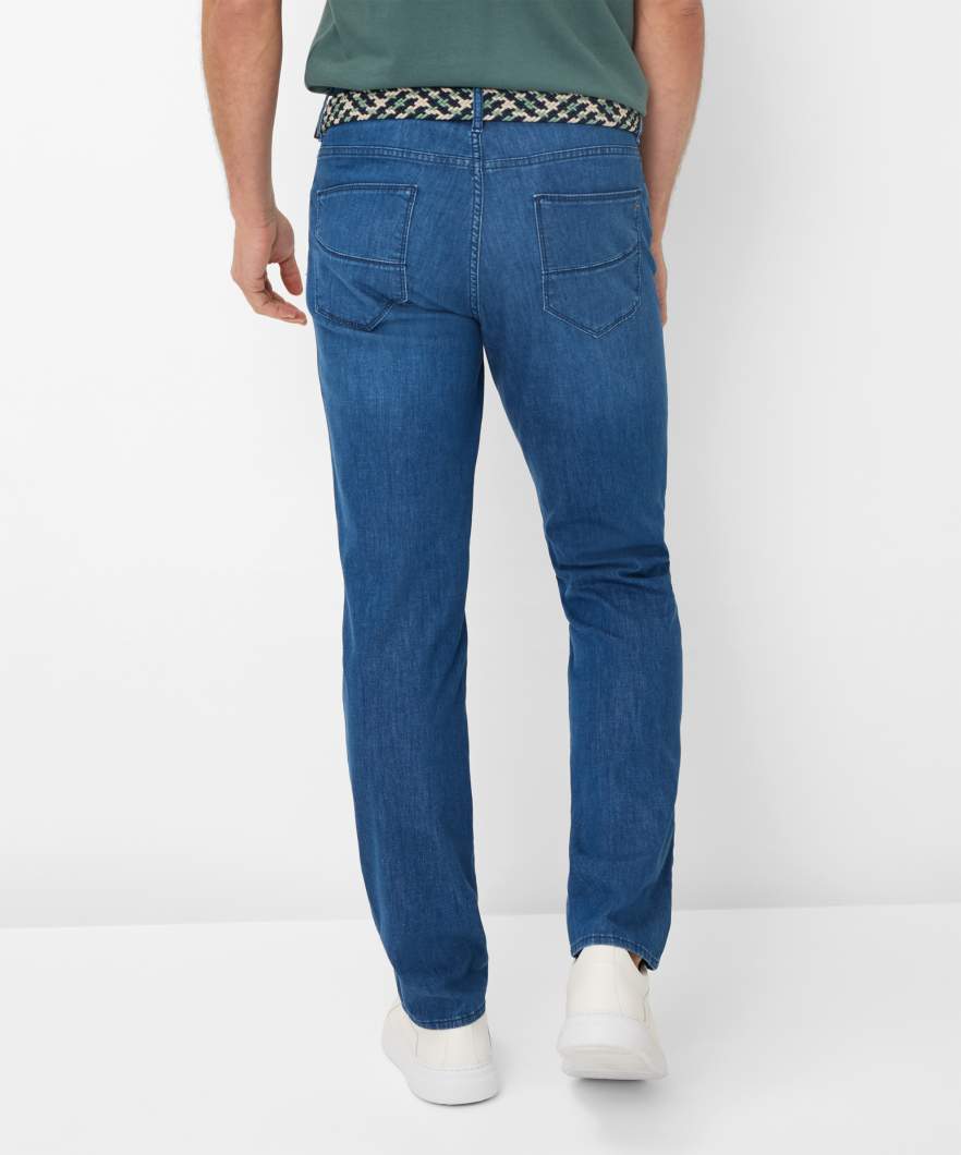 BRAX Ultralight Five-Pocket-Jeans im Straight Fit Style Cadiz