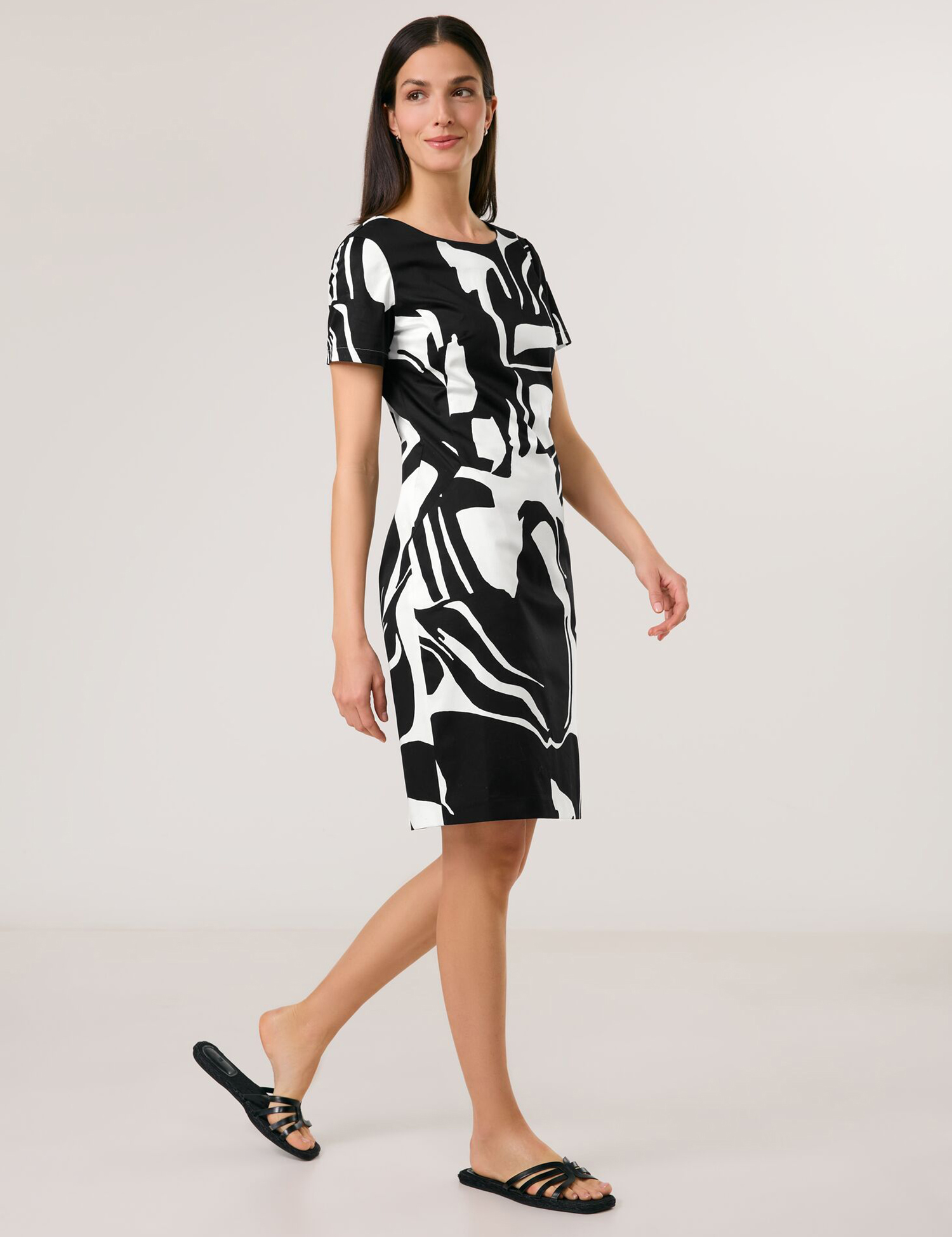 GERRY WEBER Gemustertes Etuikleid mit Stretchkomfort