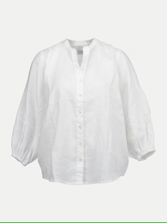Emily Van Den Bergh
Leinenbluse
