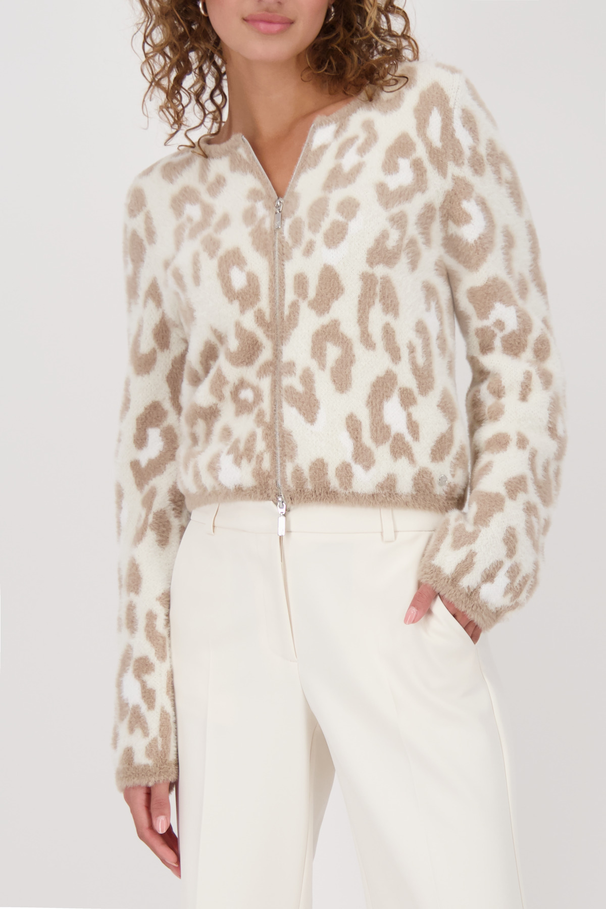 Monari Strickjacke, truffle gemustert