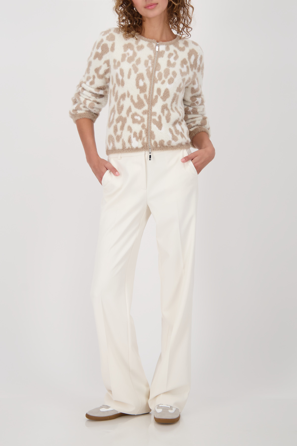 Monari Strickjacke, truffle gemustert