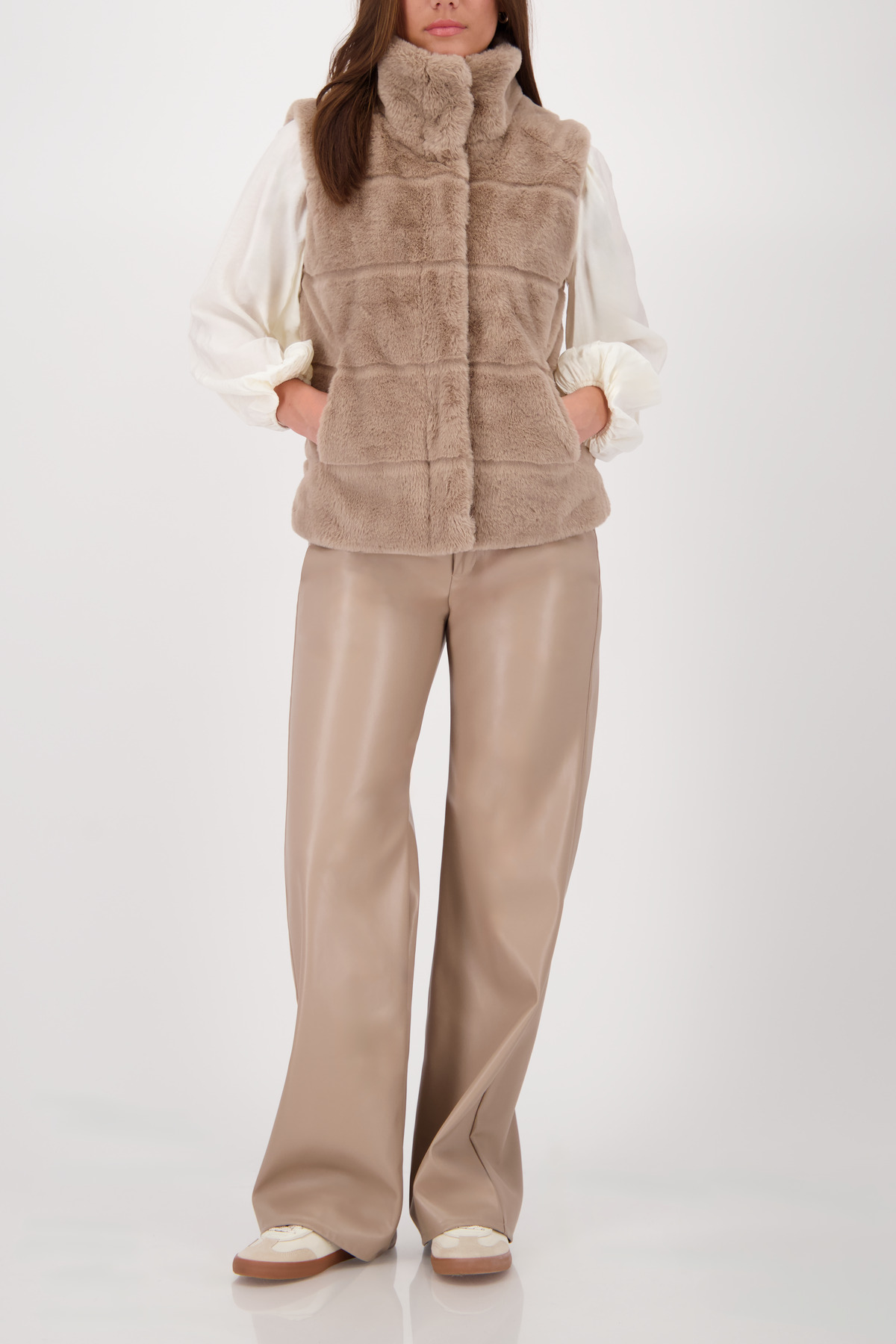 Monari Weste, truffle