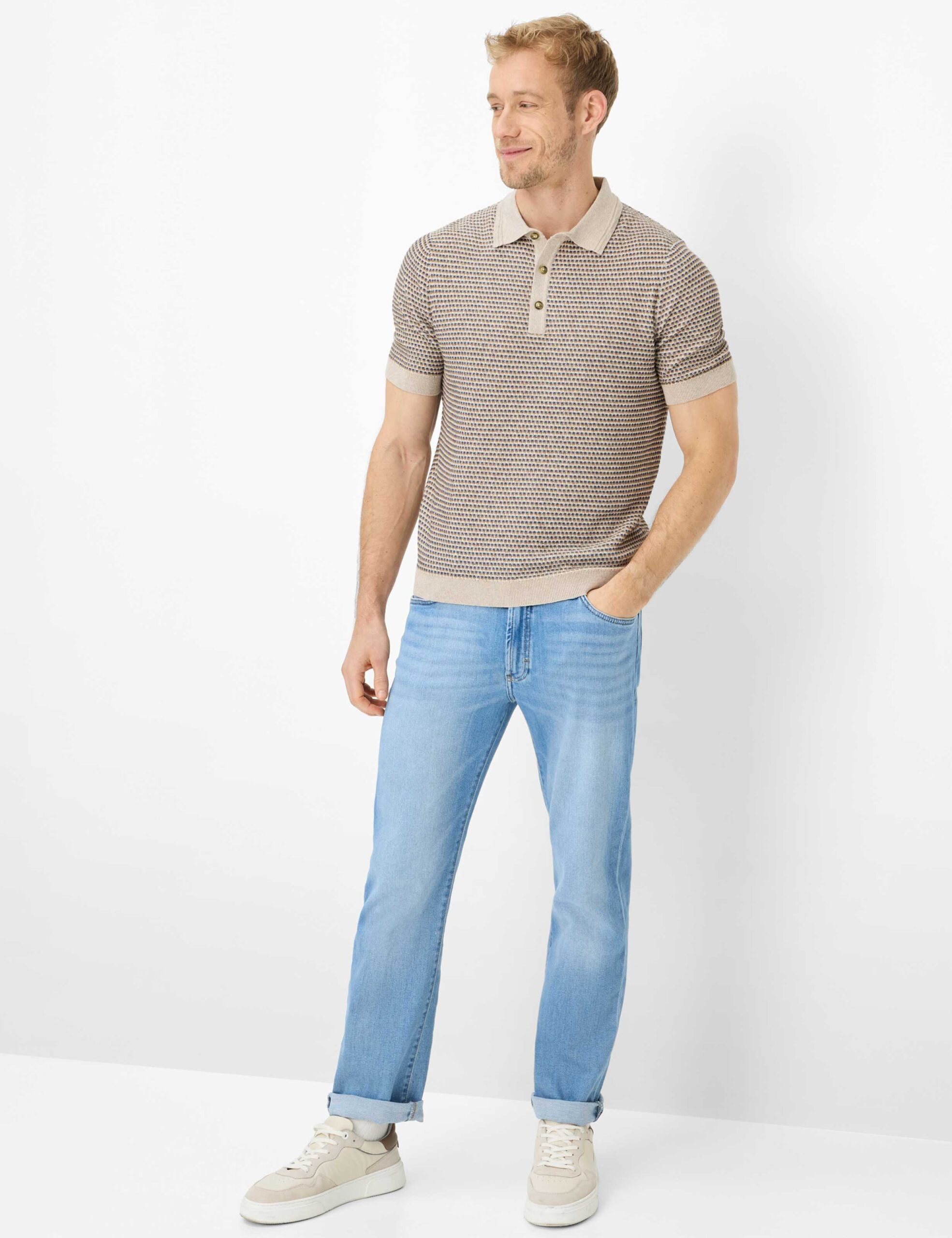 BRAX Relaxed Straight Fit Jeans Style Clint