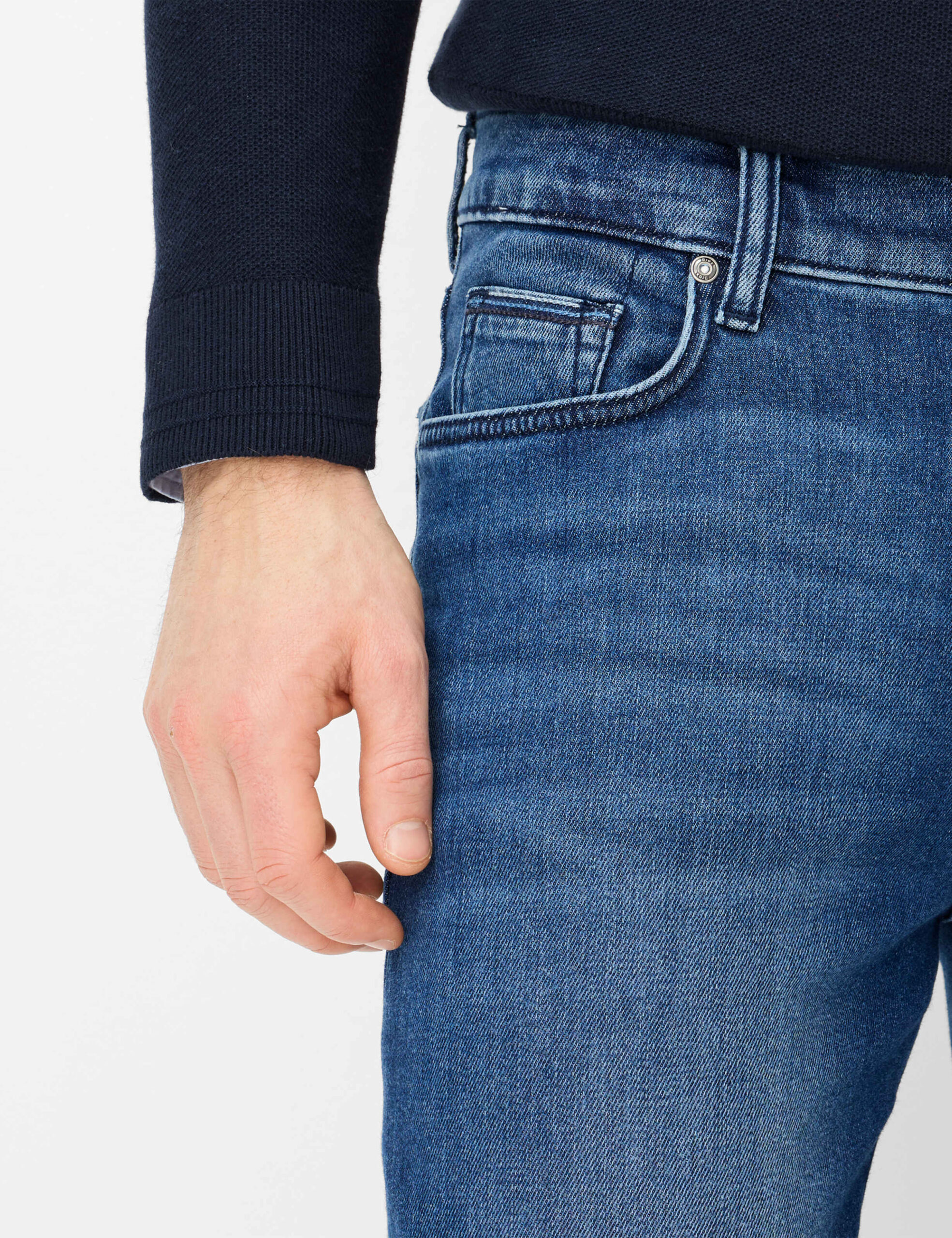 BRAX Relaxed Straight Fit Jeans Style Clint