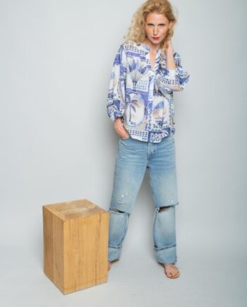 Emily van den Bergh
                      Bluse aus Baumwolle