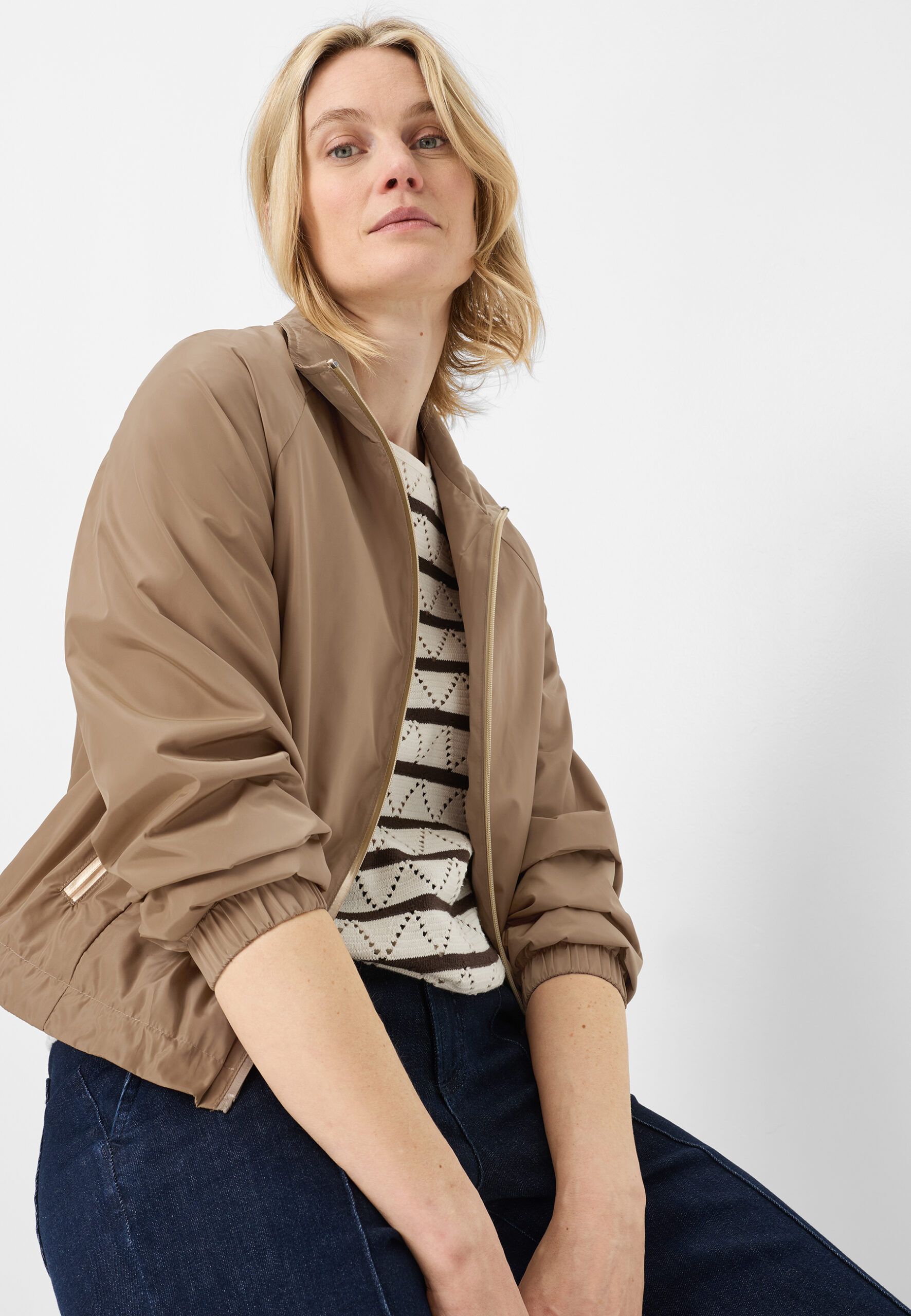 FUCHS SCHMITT Jacke mit elastischen Abschlüssen und Stehkragen in camel