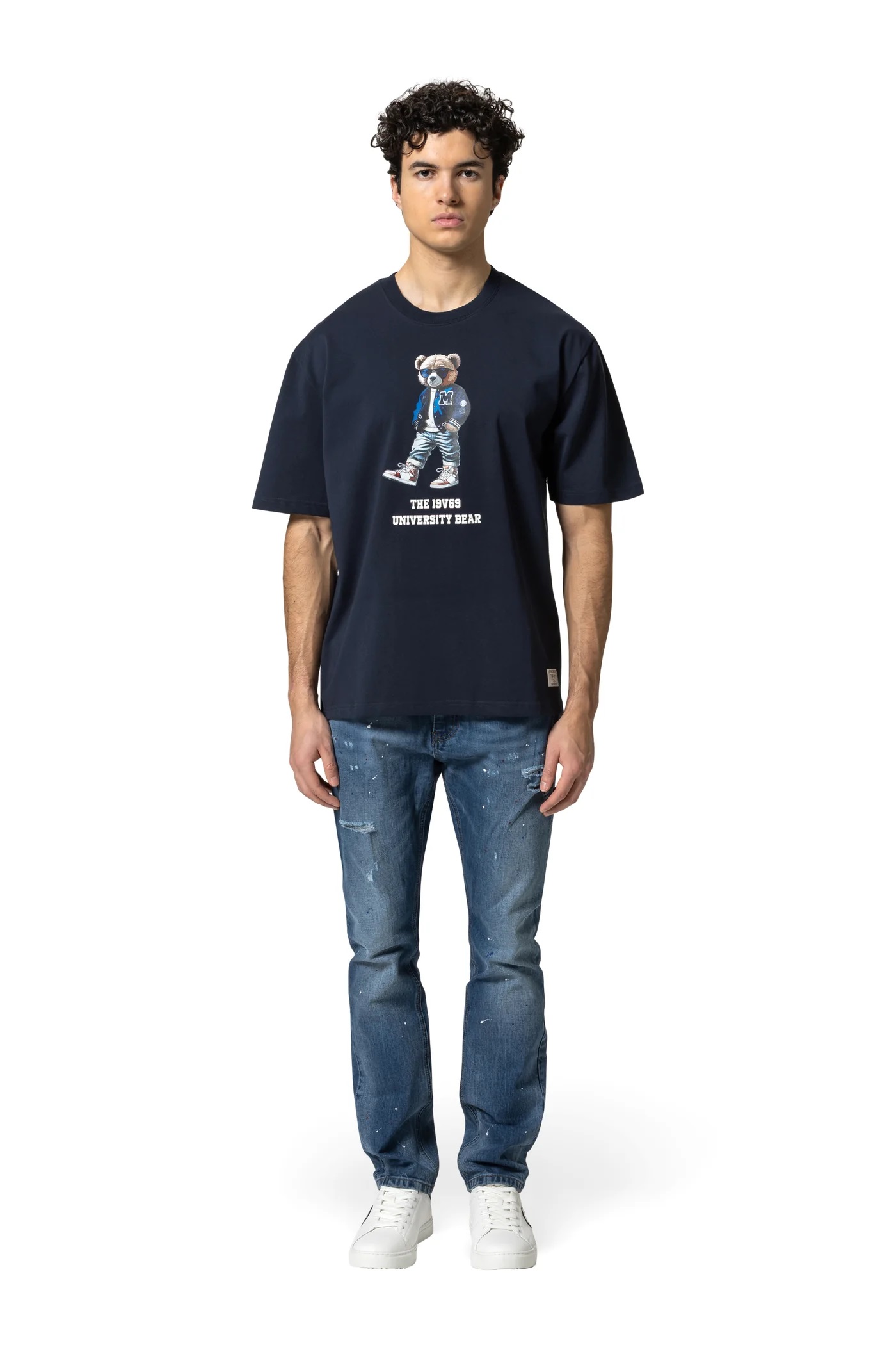 19V69 ITALIA Herren Oversized T-Shirt „Tamaro Bear“ – modernes Shirt mit College-Bärenprint